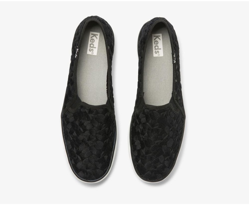 Black Keds Triple Decker Floral Embroidery Slip On | 4780-RYETX