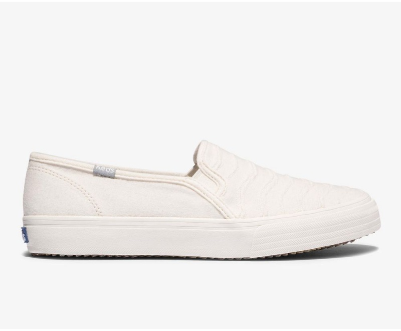 White Keds Double Decker Ribbed Wave Jersey Slip On | 6378-QNLBM